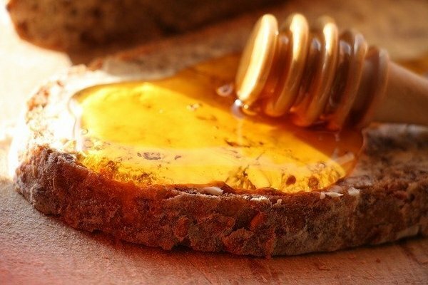 Medus yra ne tik skanus, bet ir labai sveikas cukraus pakaitalas. (Nuotrauka: Pixabay.com)