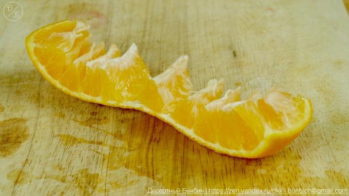 Kaip sumažinti mandarinų, kad jis atrodė gražiai Naujųjų Metų stalo