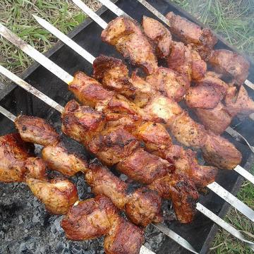 Marinatas už Šiškebabs su Coca-Cola