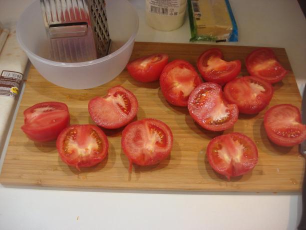 Nuotraukų autorius (paruošimo pomidorų, slinkite į dešinę)